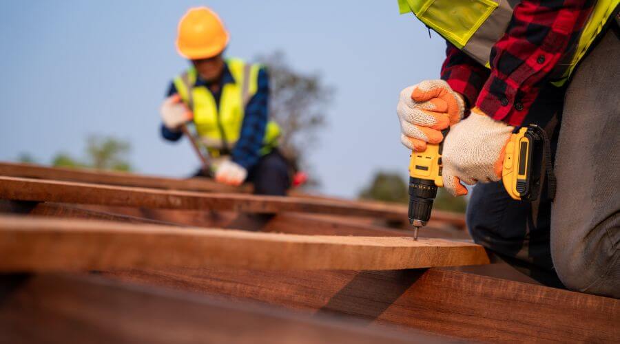 Expert Emergency Roof Repairs services in Diamondhead, MS